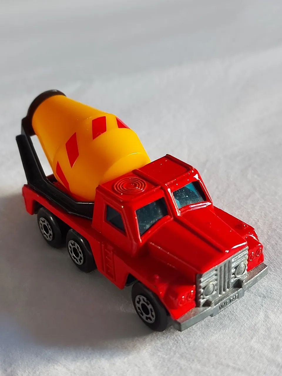 Caminhão Betoneira - Matchbox - Foto 3