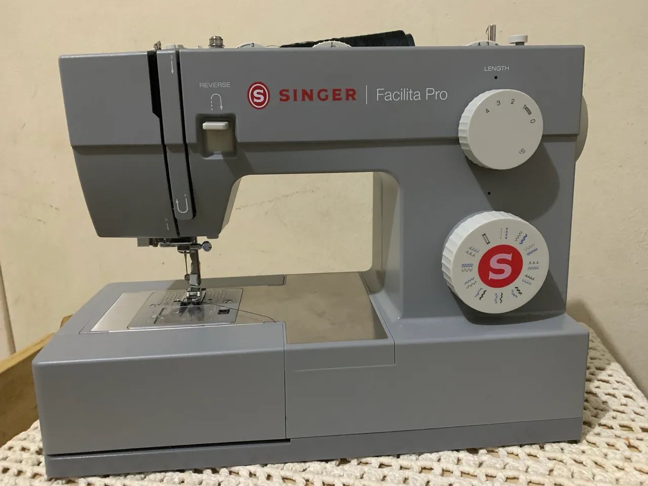 Maquina Singer De Costura Potente64295719869313121