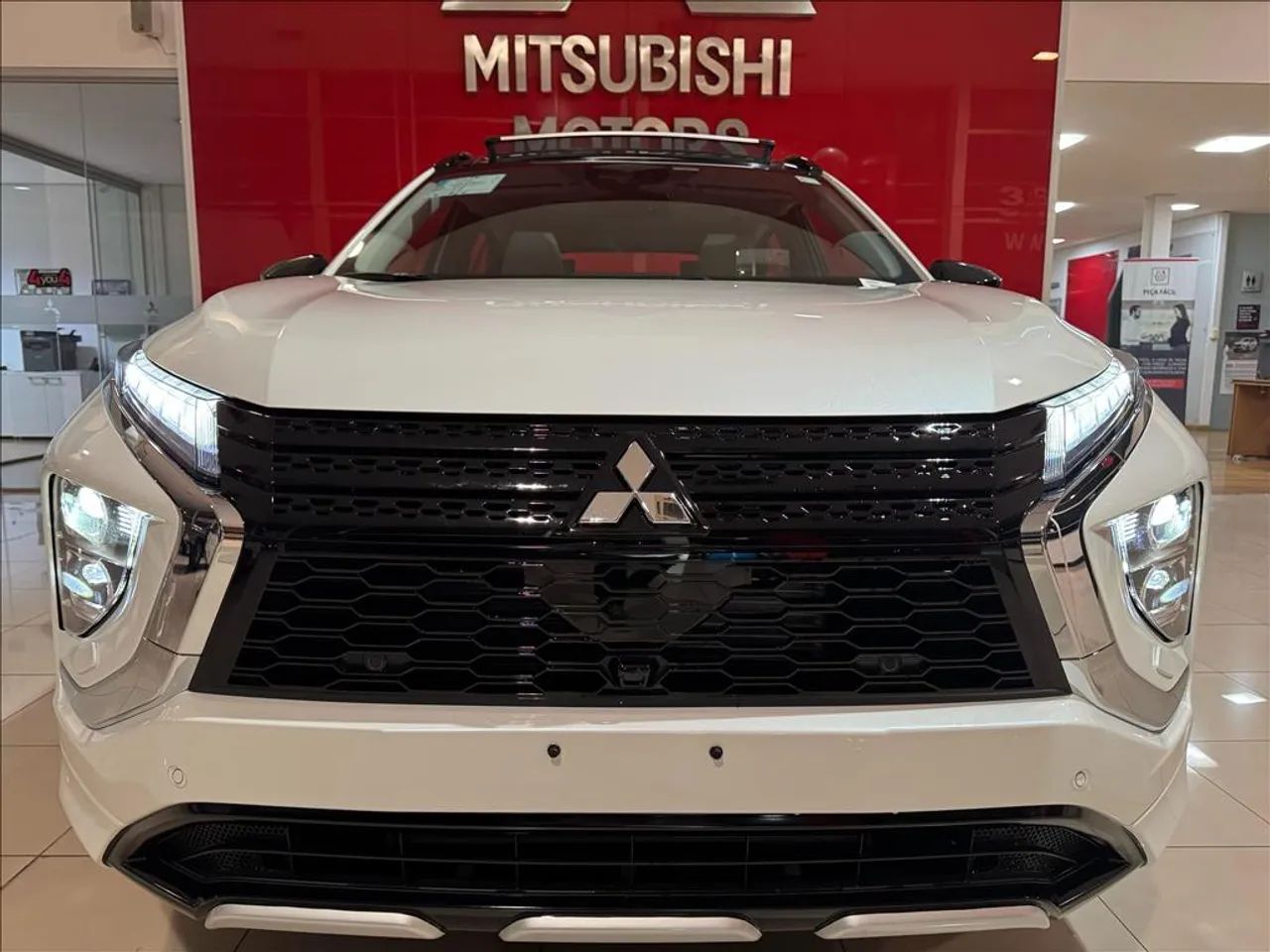 MITSUBISHI ECLIPSE CROSS 1.5 MIVEC TURBO GASOLINA HPE-S S-AWC CVT - Foto 2