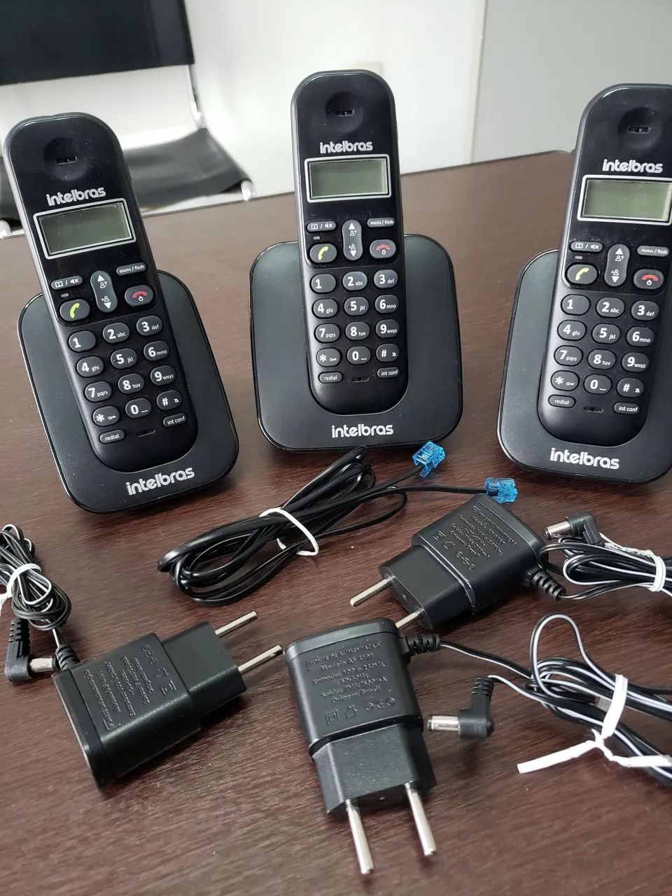 3 Telefones Fixos Intelbras - Semi novo