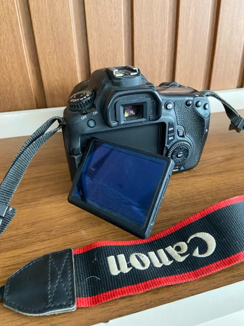 Câmera Canon EOS 60 D DSLR - Ótimo estado!