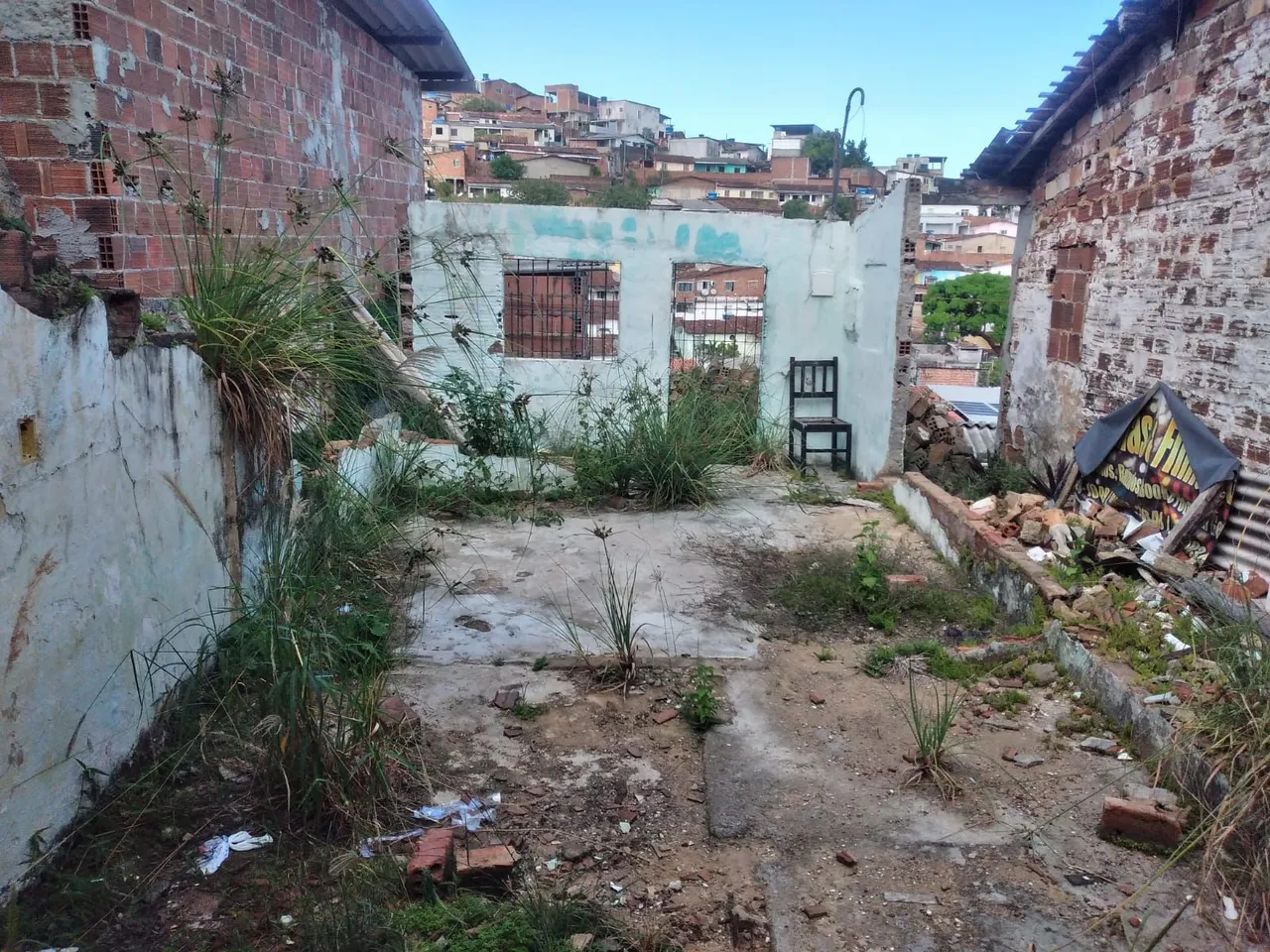 Terreno localizado em Nova Descoberta