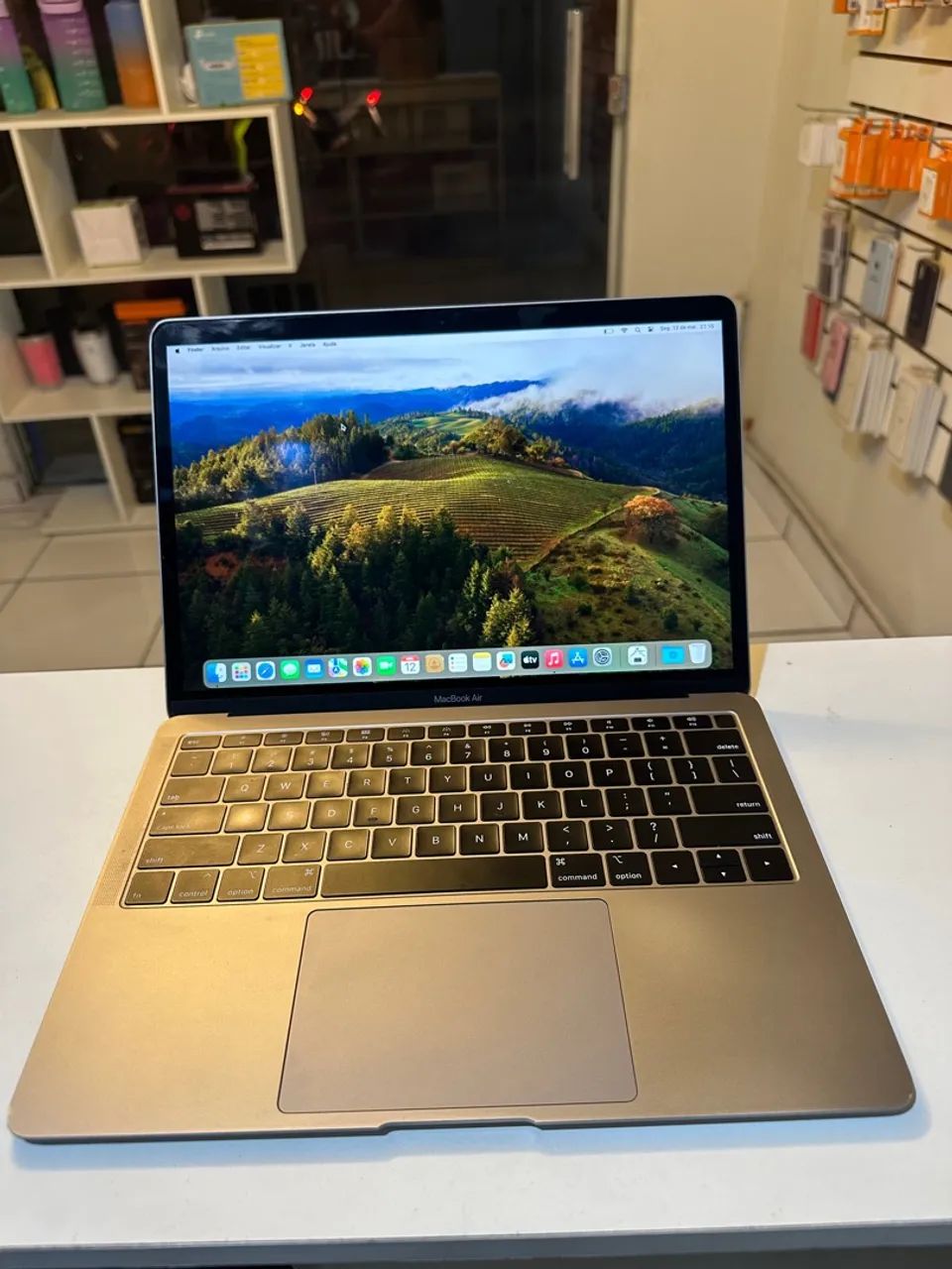 MacBook Air 2018 i5/8Gb/SSD256 - Foto 3