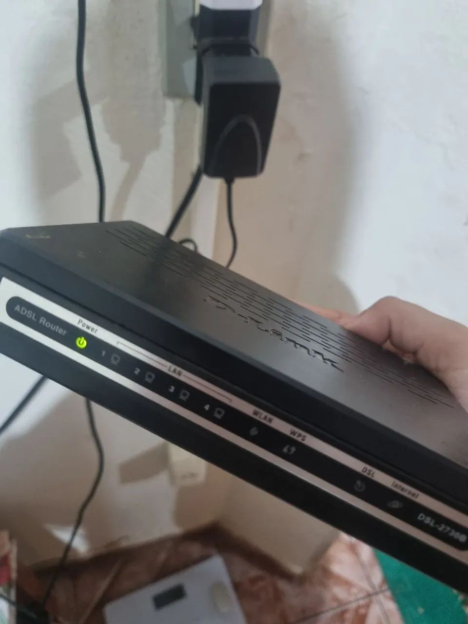 Roteador ADSL DSL-2730B