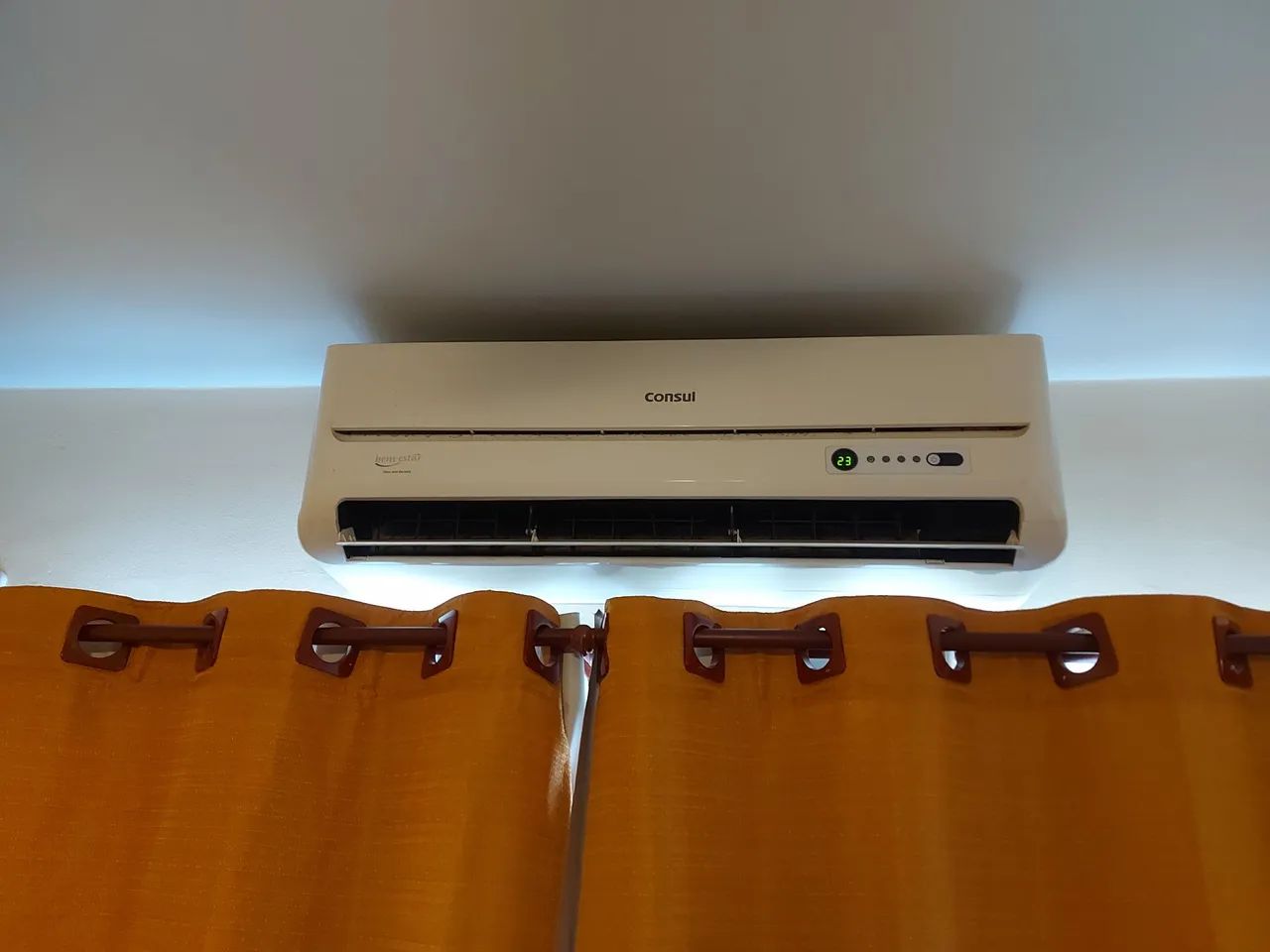 Ar condicionado Consul Split 12000 BTU 220V