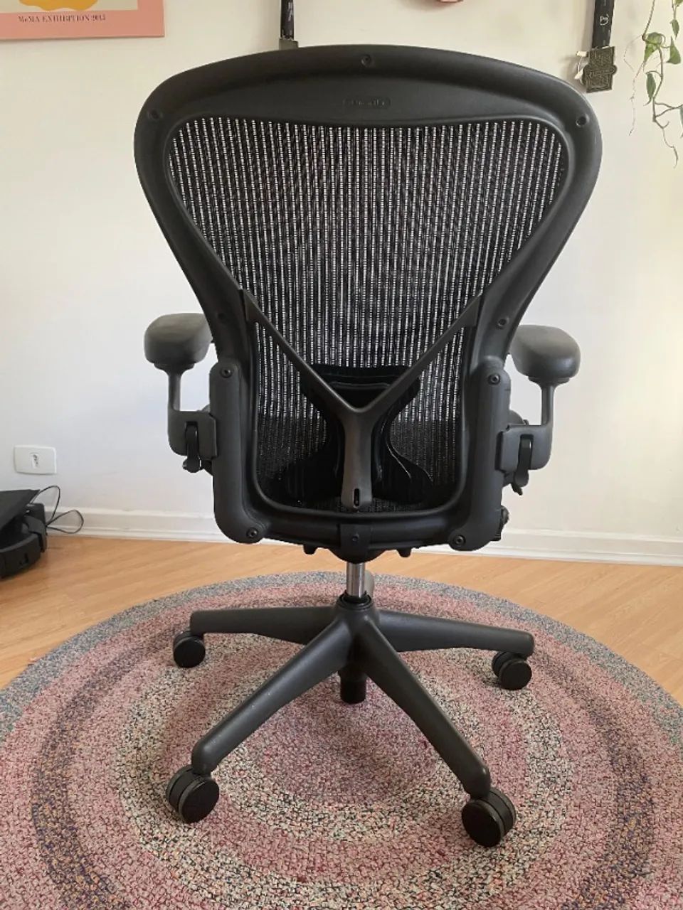 Herman Miller Cadeira Aeron Clássica Tamanho B - Foto 2