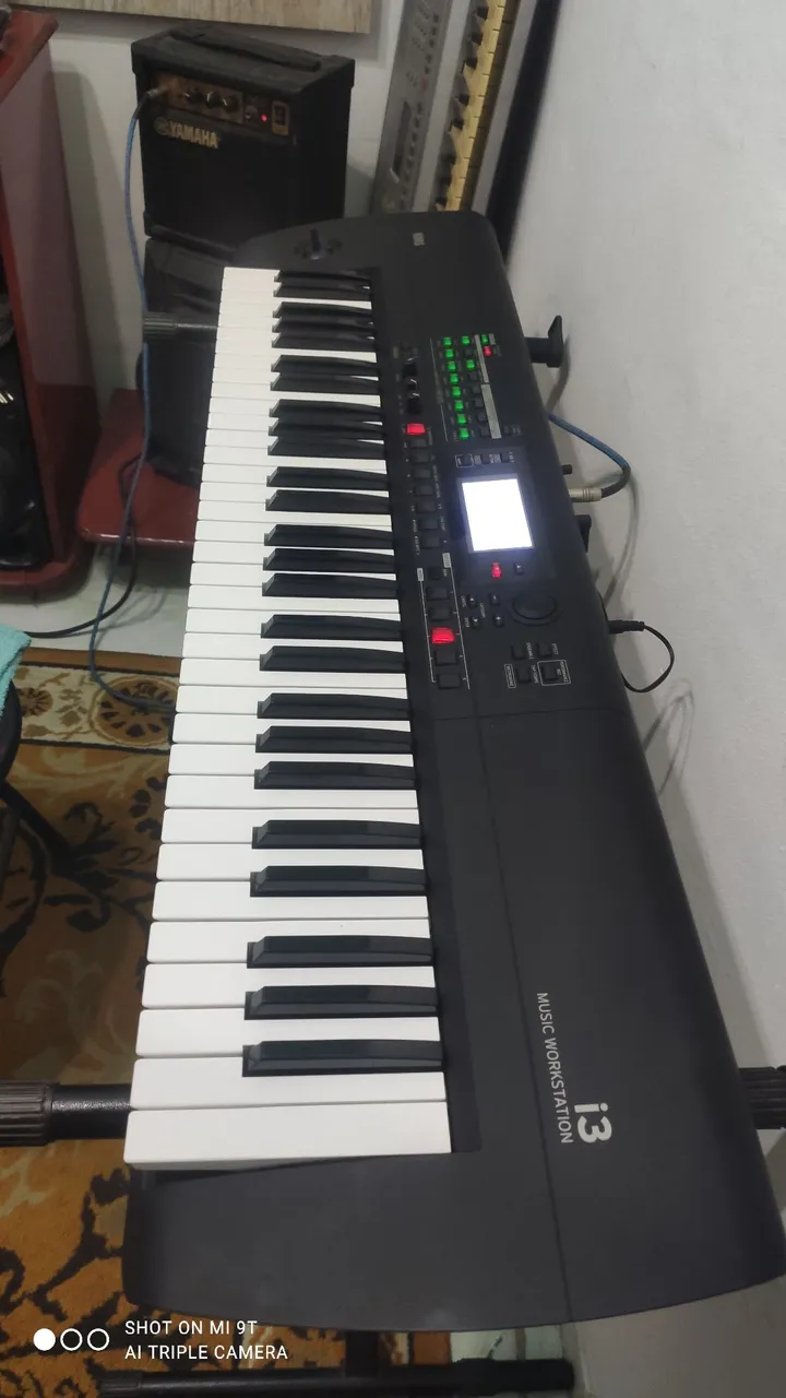 Teclado Korg i3 Music Workstation