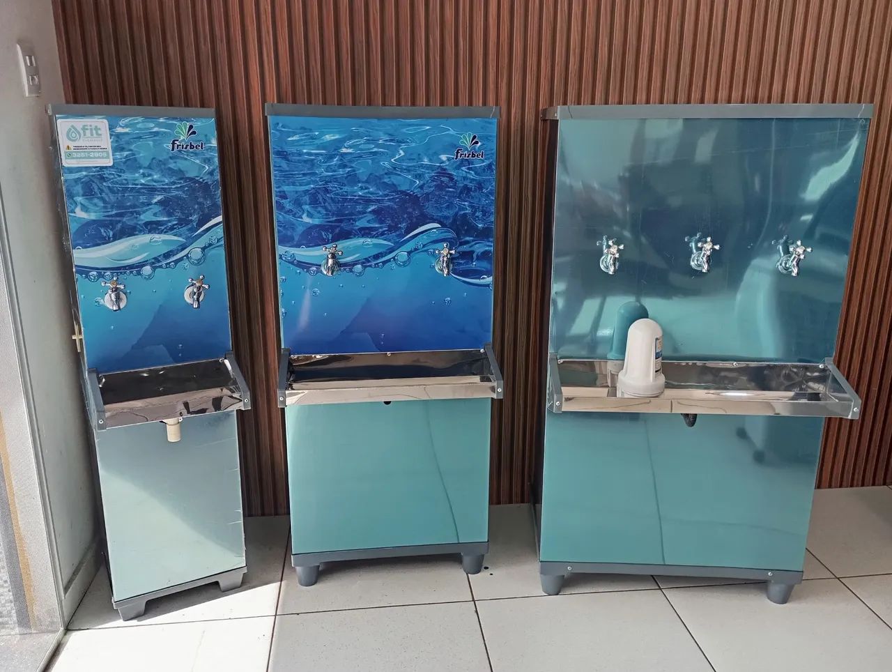 Bebedouros Indústrias Frisbel