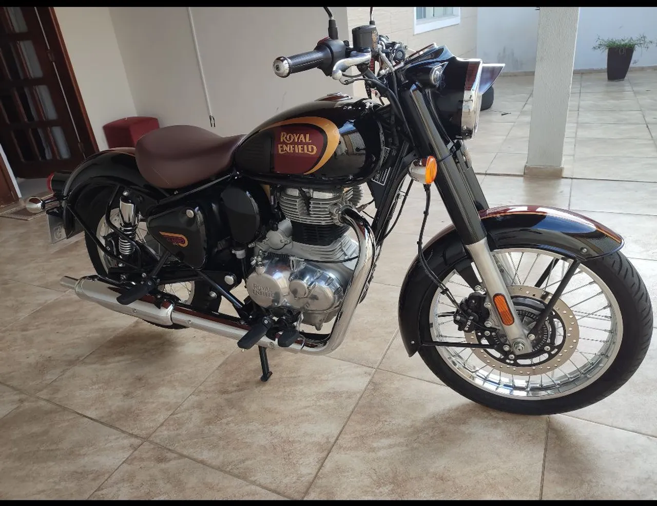 Moto Classic 350