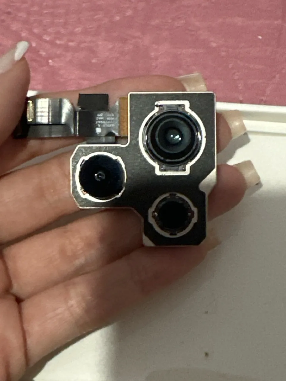 Câmera Tripla para Celular