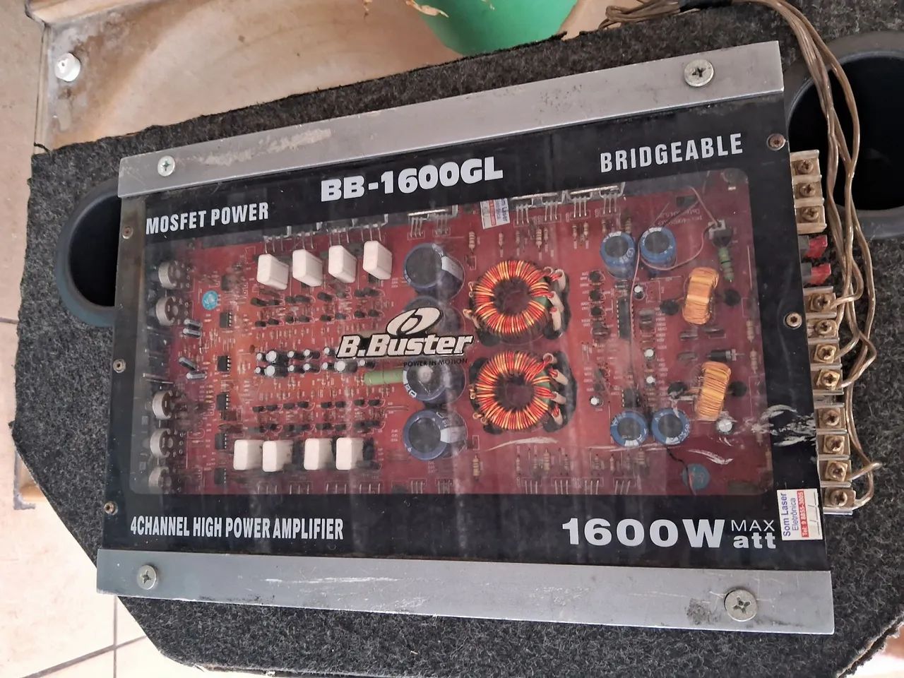 Caixa selada 64175477101443124