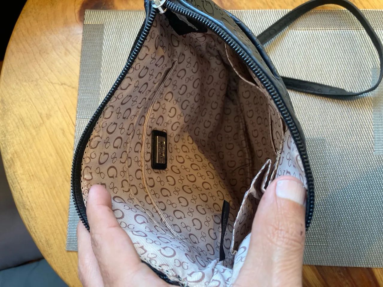 Bolsa Guess Original Preta - Foto 3