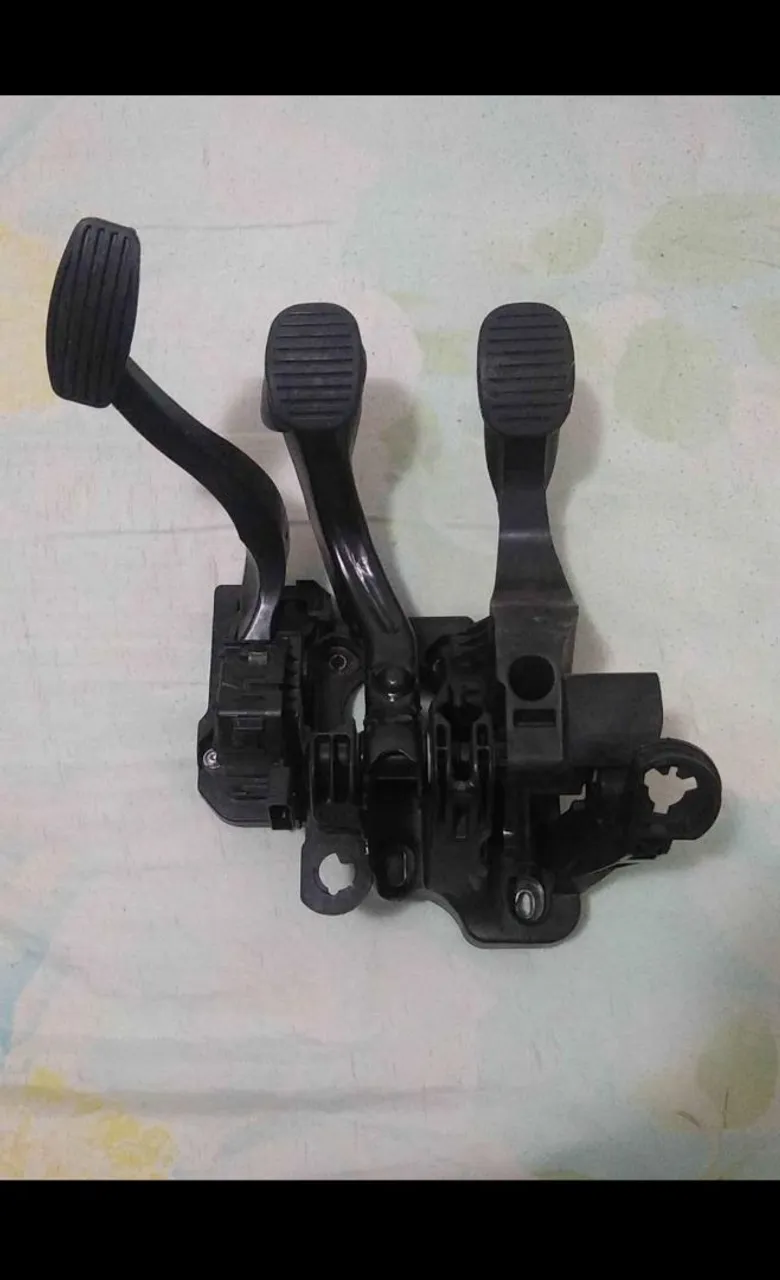 Pedal Palio attractive 2014 / Siena Fiat uno