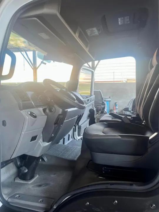 Volkswagen Delivery Express 2018/2019 - Baú - Foto 3