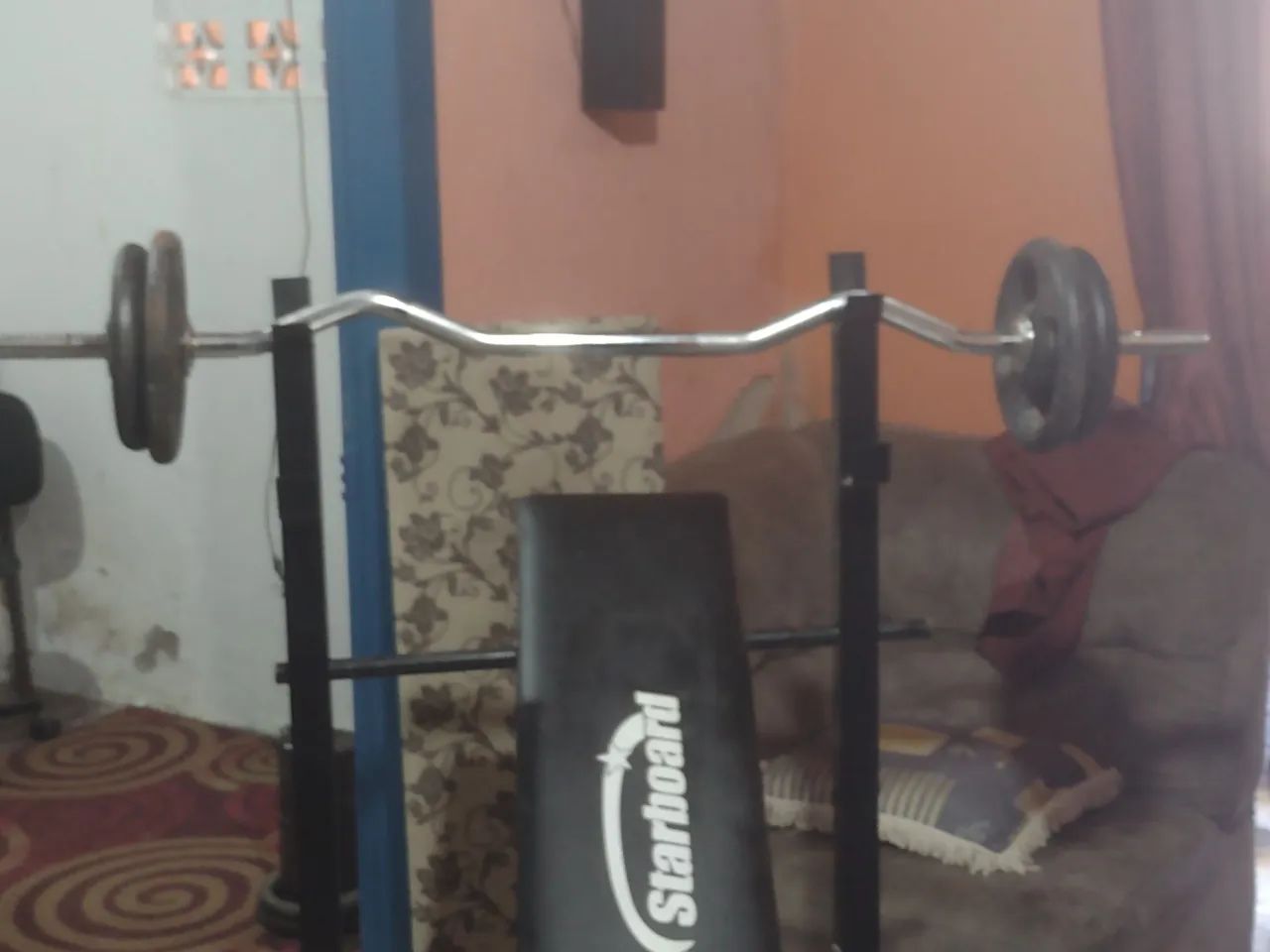 Kit de halteres e barras para musculação - Foto 5