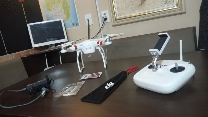 Drone DJI Phantom 3 Standard Sem Câmera, Sem Bateria