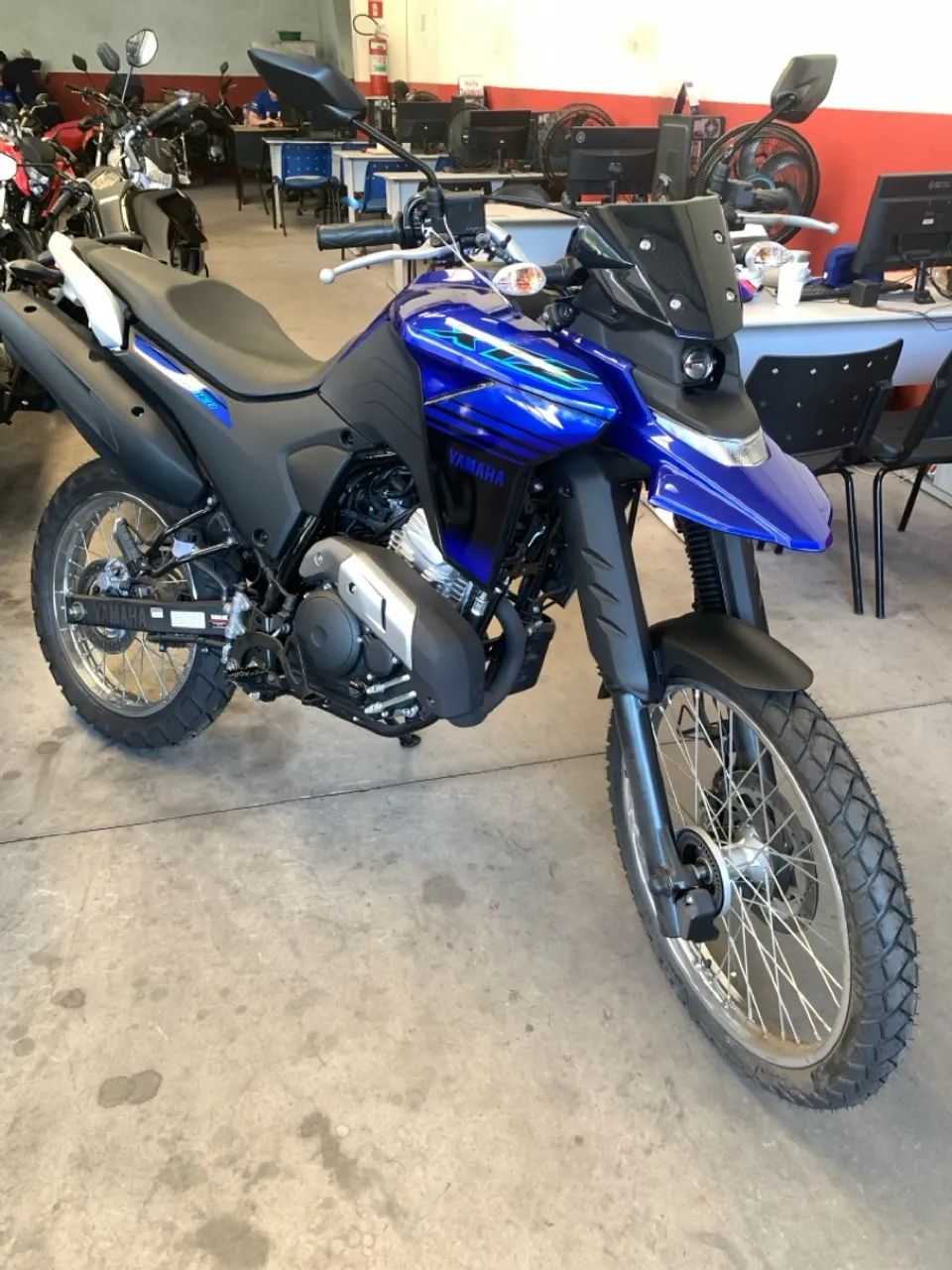 LANDER 2025 ZERO KM  - Foto 4