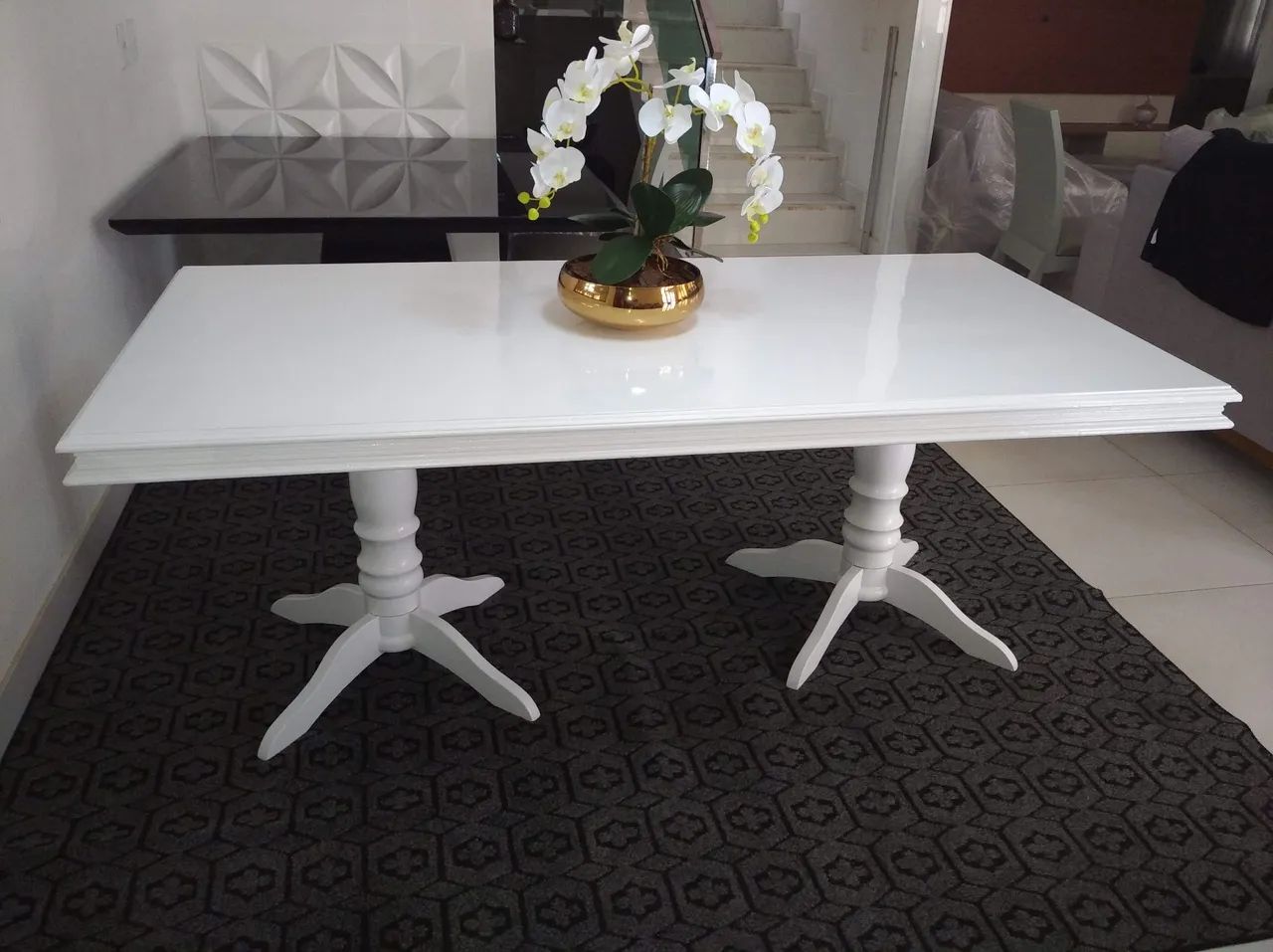 Mesa de Jantar Branca Elegante - Foto 4