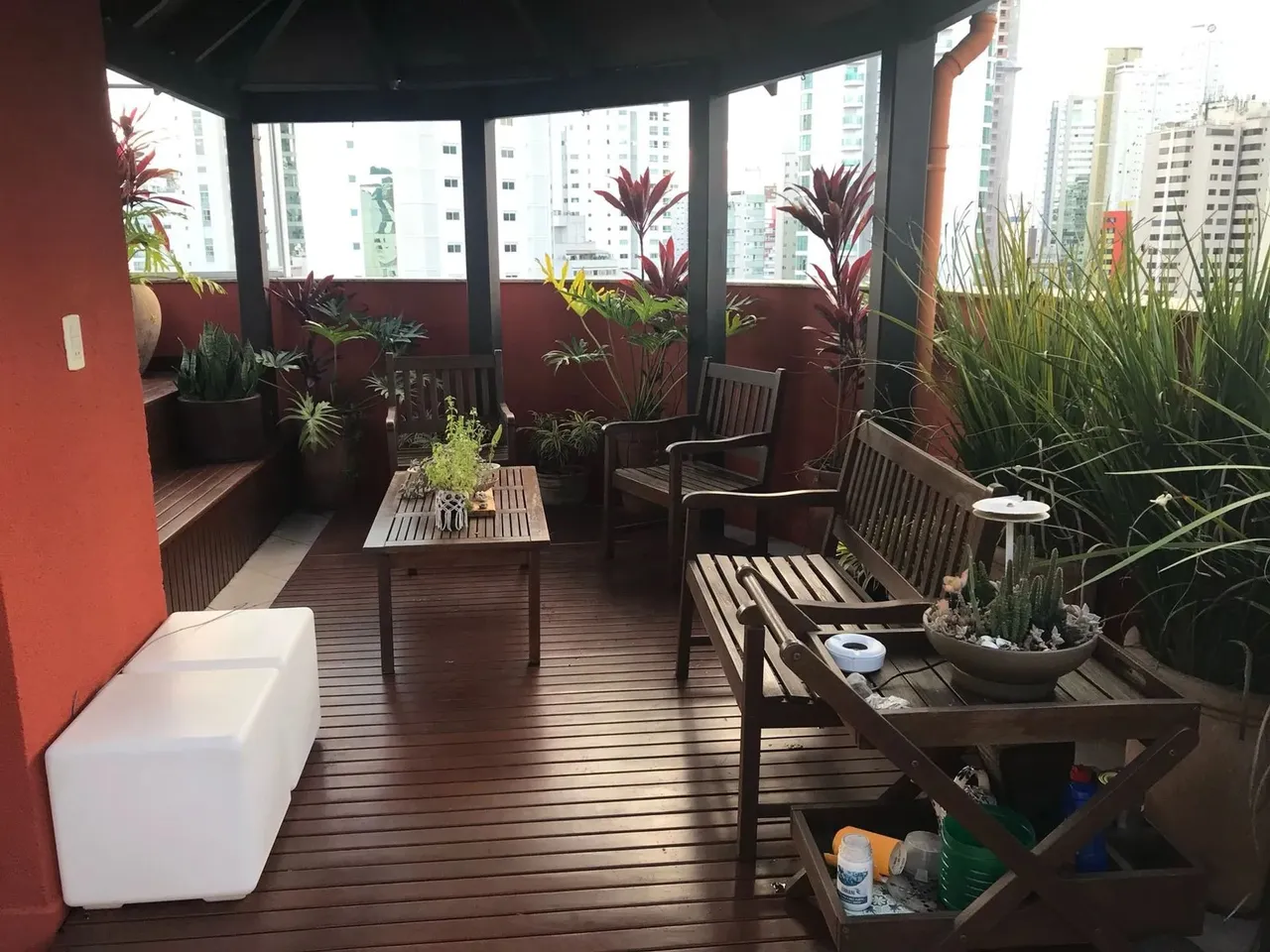 Cobertura para locacao anual