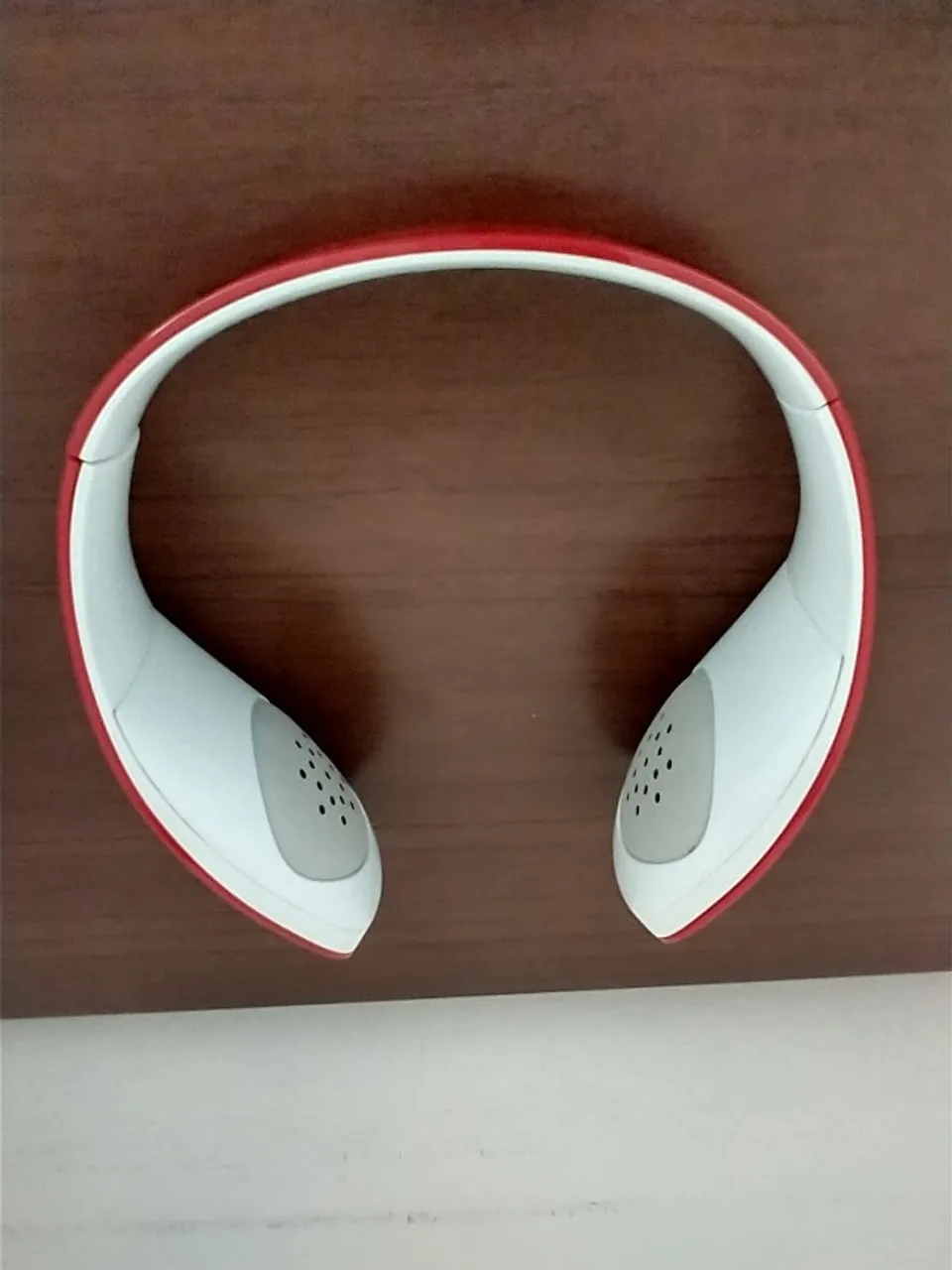 Fone de ouvido sem fio Bluetooth KitKat