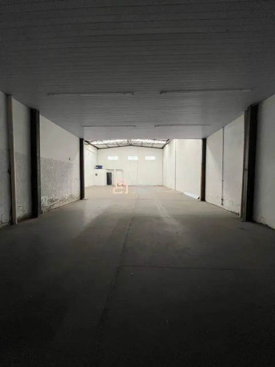 LOJA EM PONTO COMERCIAL NA AV ABILIO MACHADO - Foto 5