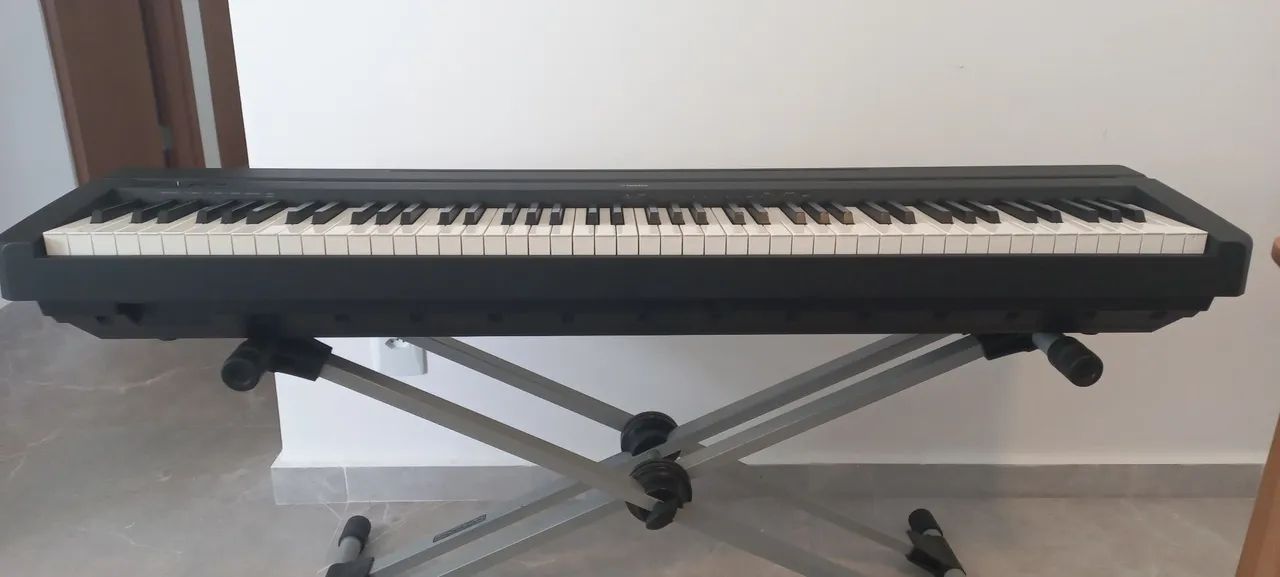 Piano Digital Yamaha P-35 - Foto 2