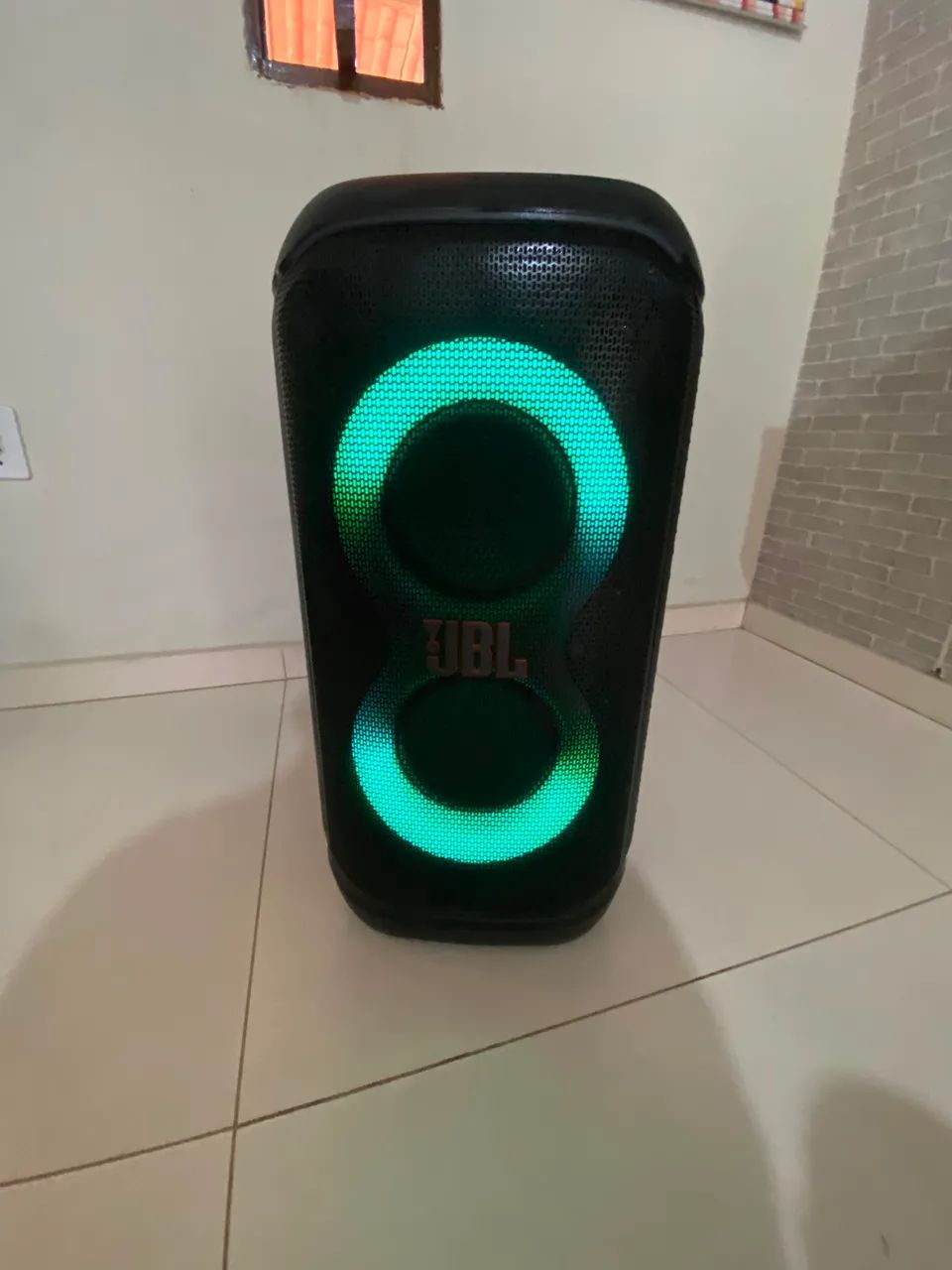 JBL Party Box 320 + Microfone Original JBL - Foto 2