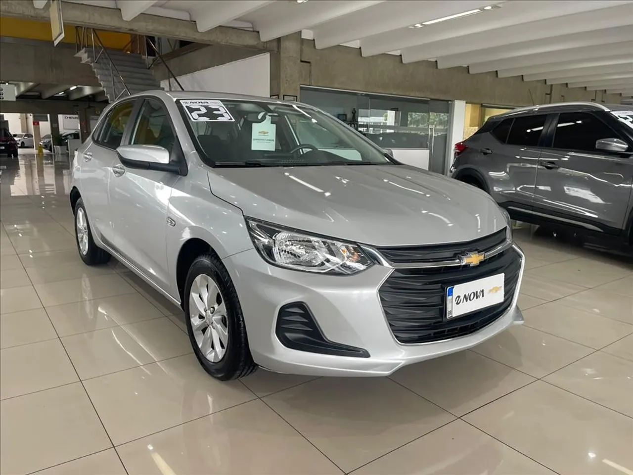 Chevrolet Onix Hatch LT 1.0 12V TB Flex Mec. 4P, foto 3 de 15