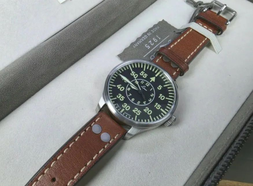 Pilot Alemão - LACO 39mm Automático 