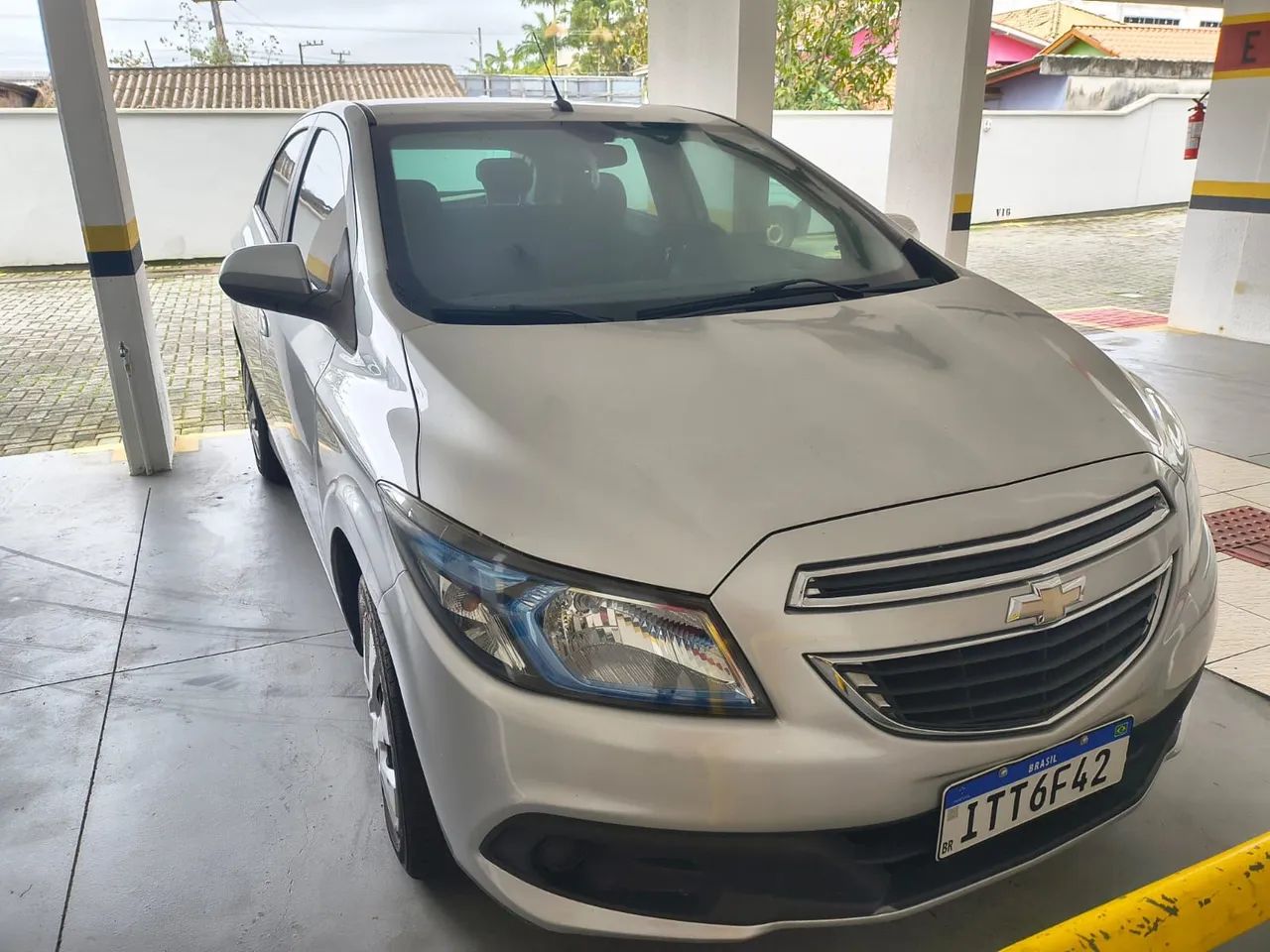 Chevrolet Onix Hatch LT 1.4 8V Flex Power Mec. 4P 2013