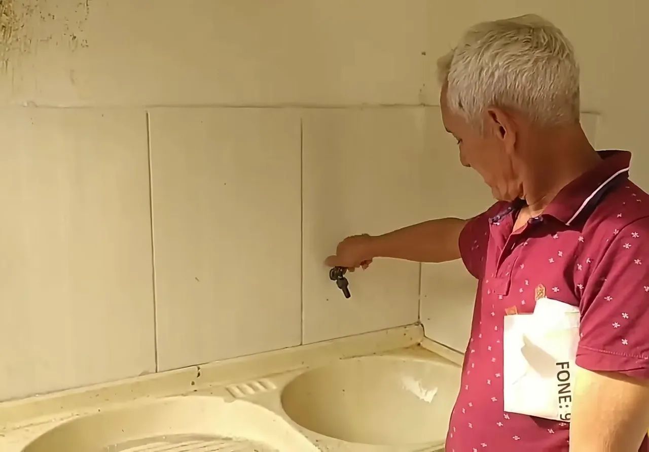 UMA CASA NA LAGE EM UMA ÓTIMA RUA  - Foto 5