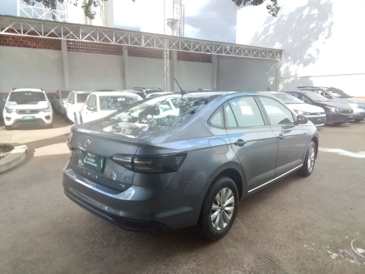 Volkswagen Virtus TSI 1.0 Flex 12V 4p Aut., foto 6 de 10