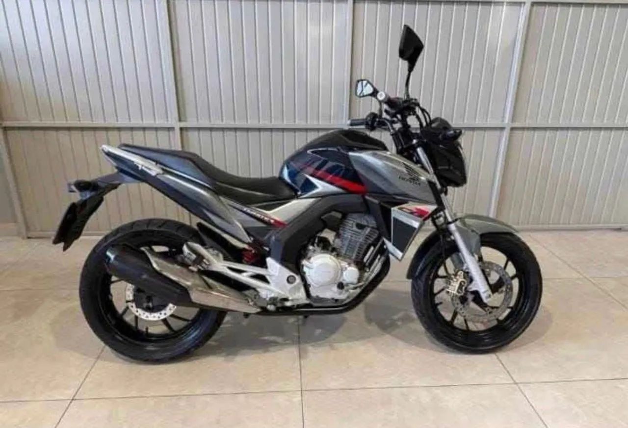 VENDO CB TWISTER / 2018 - Foto 2