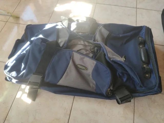 Mala Azul Grande marca Outdoors