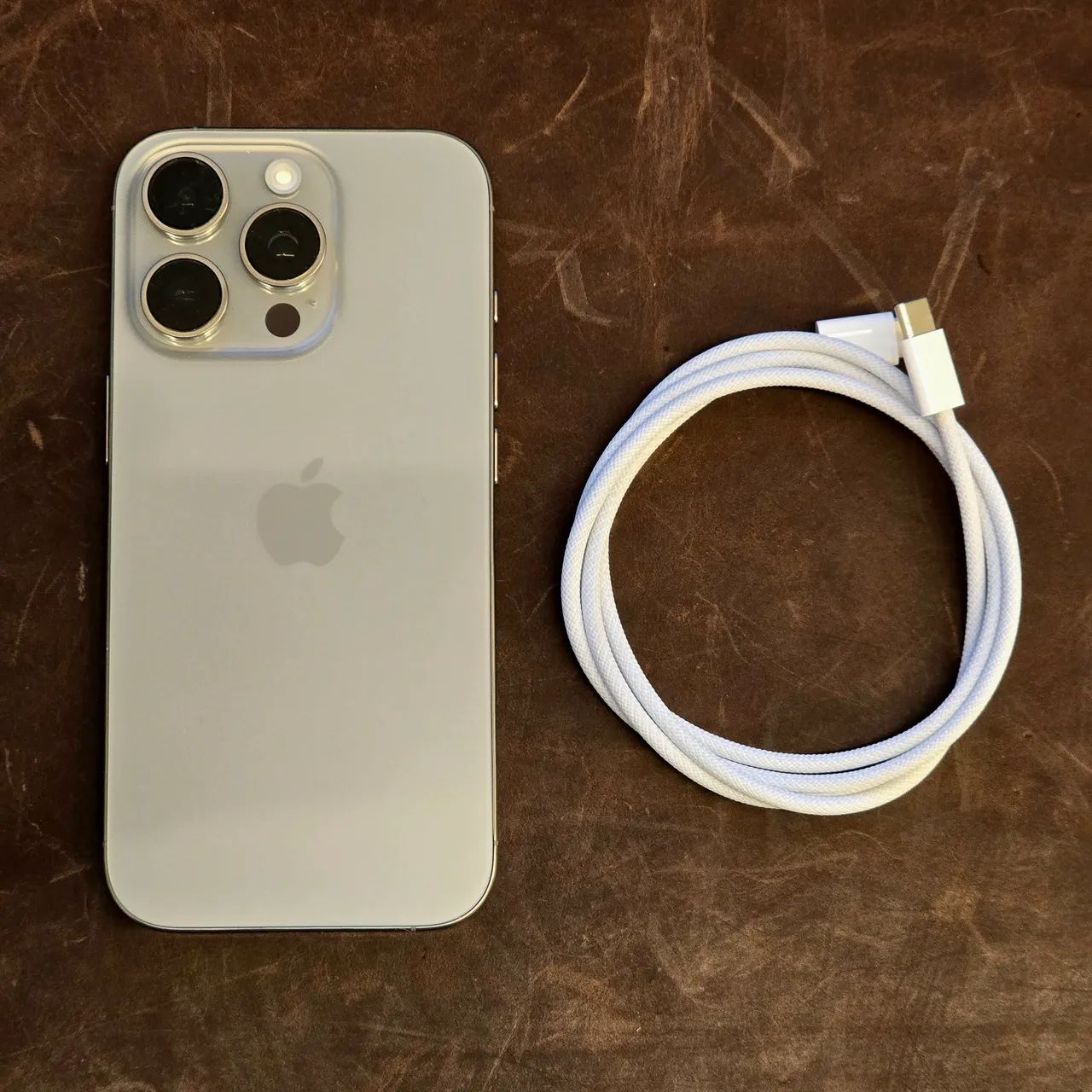 Iphone 16 Pro 256Gb Titânio Natural - Impecável - Foto 2