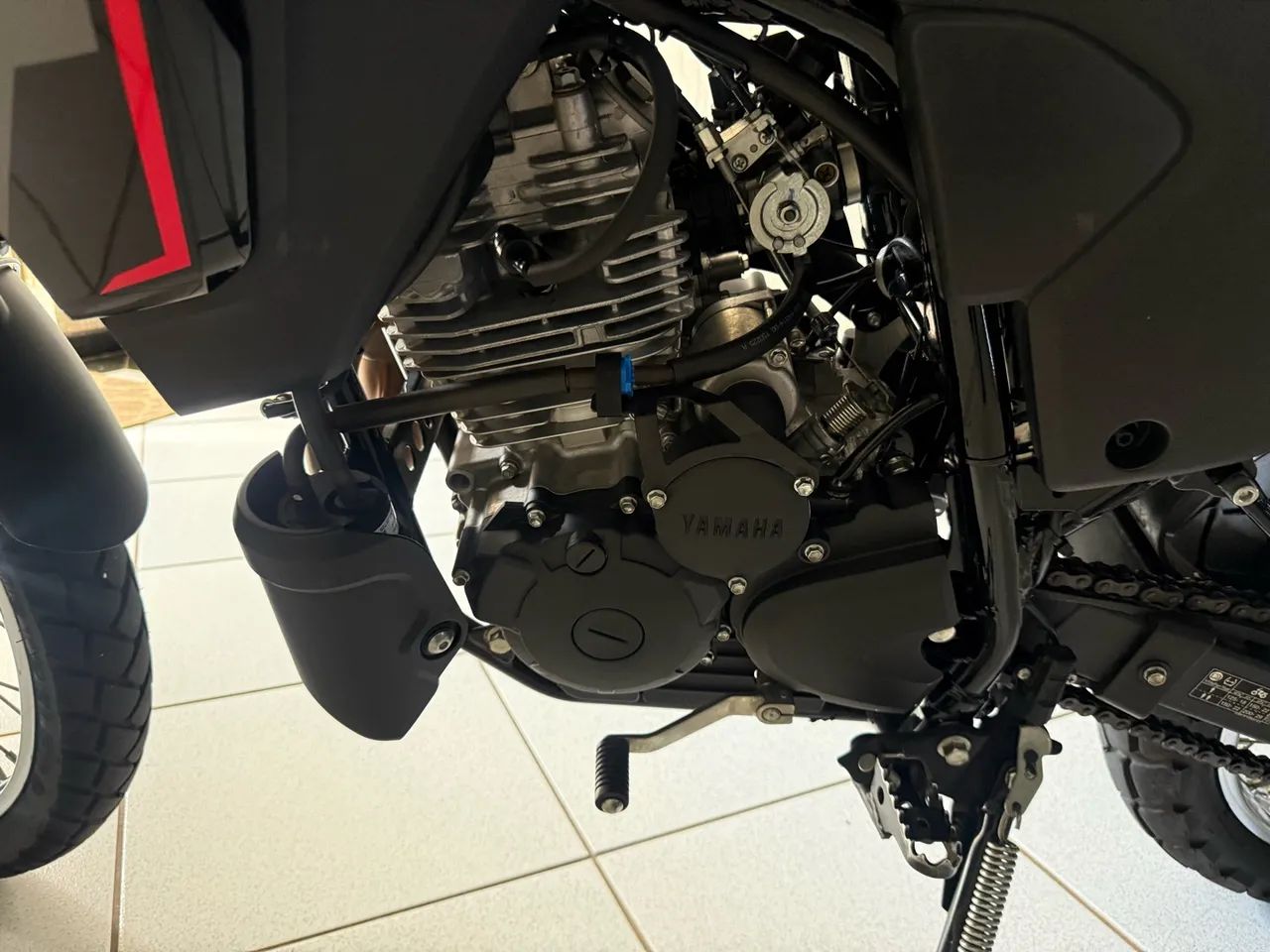XTZ Lander 250  - Foto 5