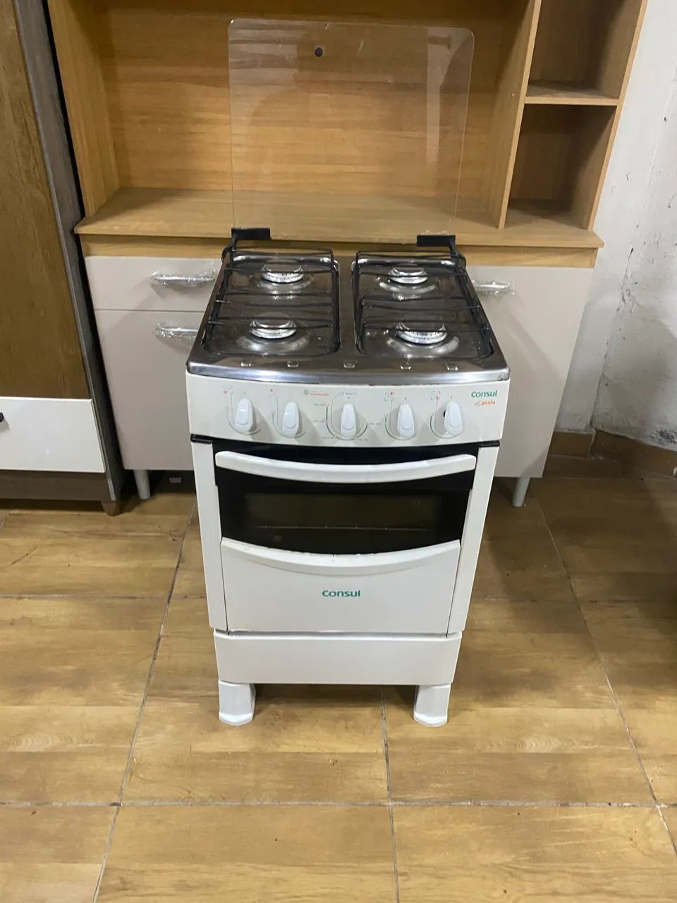 Fogão Cônsul 4 Bocas Branco funcionando perfeitamente 