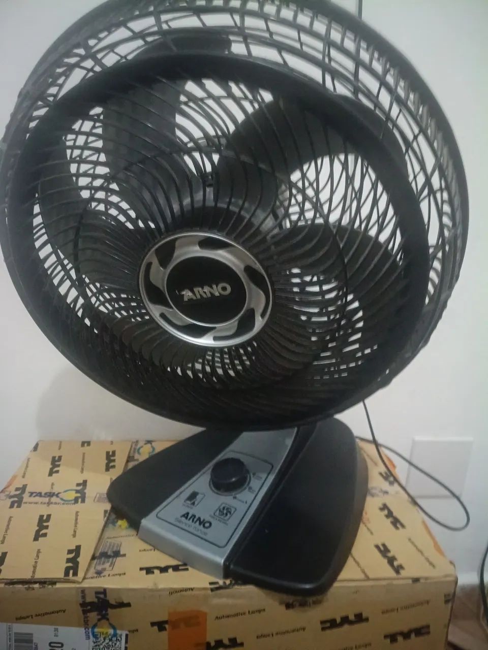 Ventilador da Arno preto excelente 