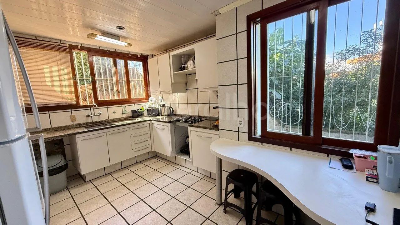Casa de 386m² com 3 suítes no Bom Abrigo - Foto 4