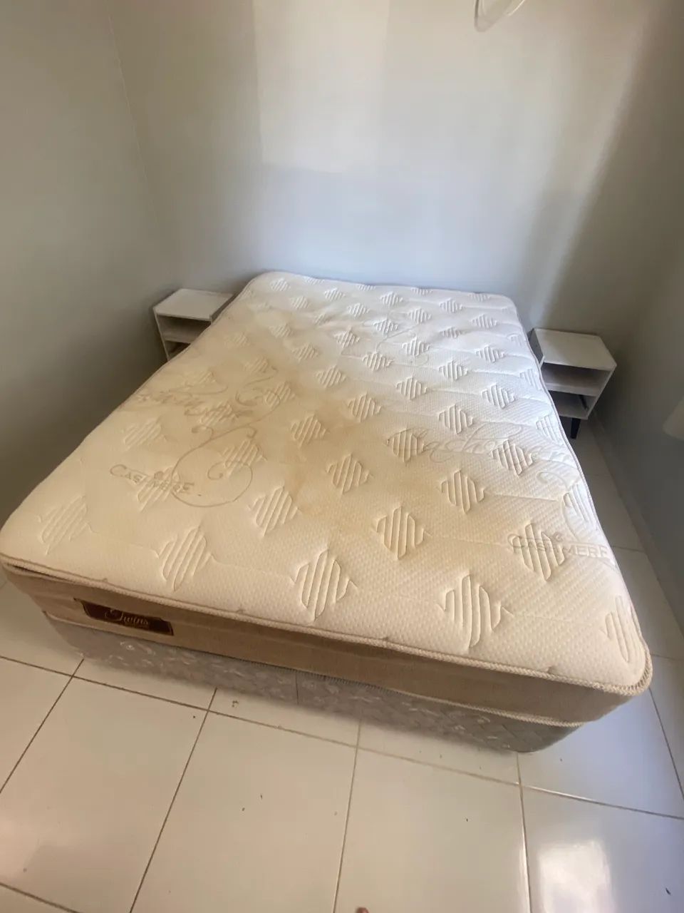 CAMA + COLCHÃO DE CASAL À VENDA - Foto 3
