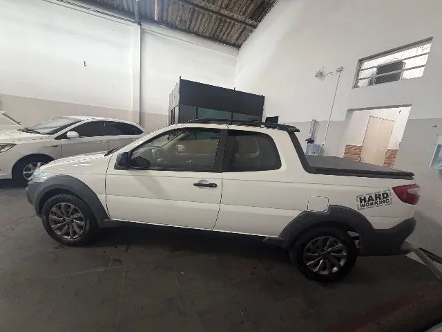 Fiat Strada Working Celeb.1.4 Fire Flex 8V CD 2014 - Foto 5