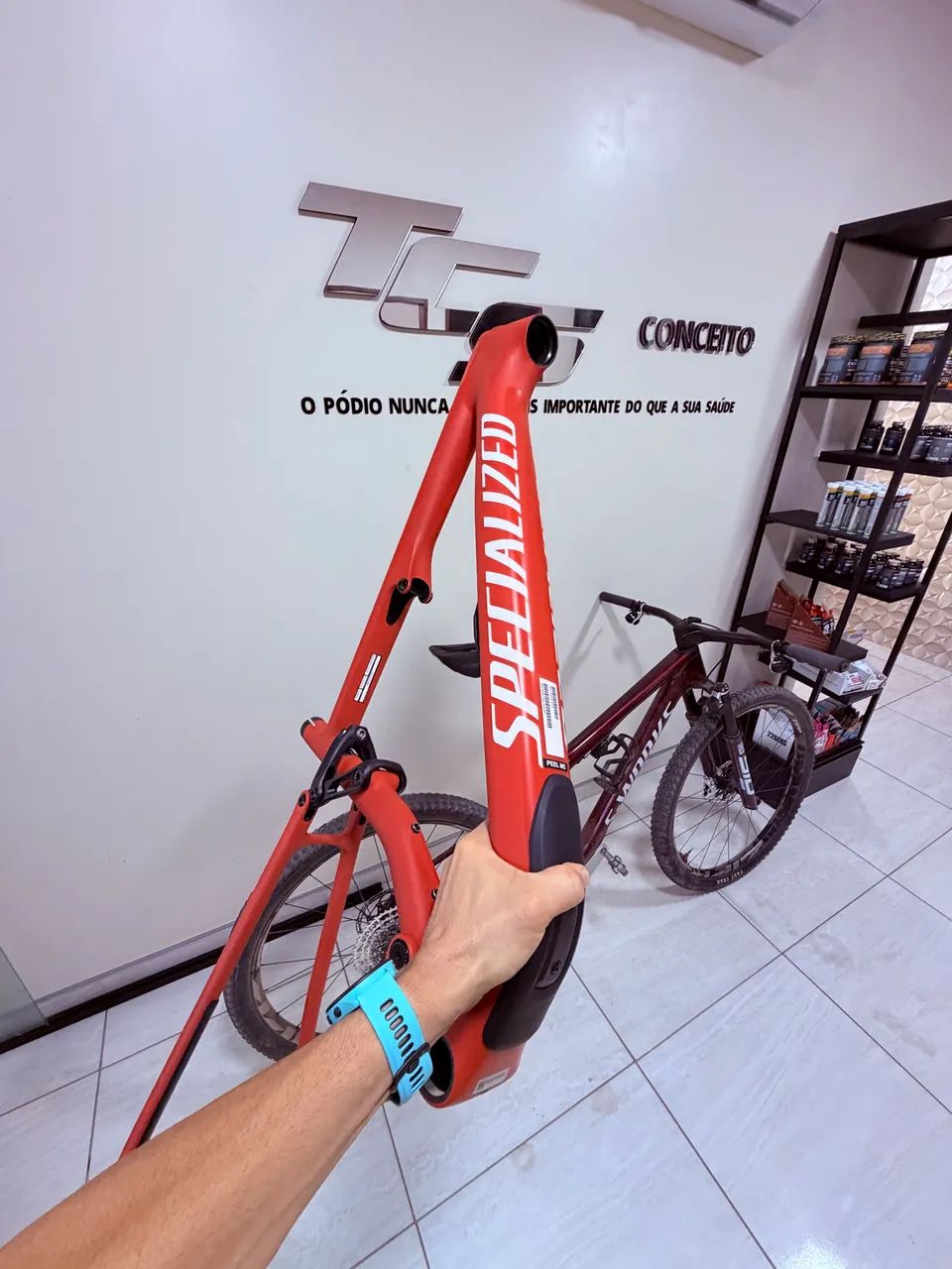Quadro specialized Epic 8 tamanho M nova com NF - Foto 2