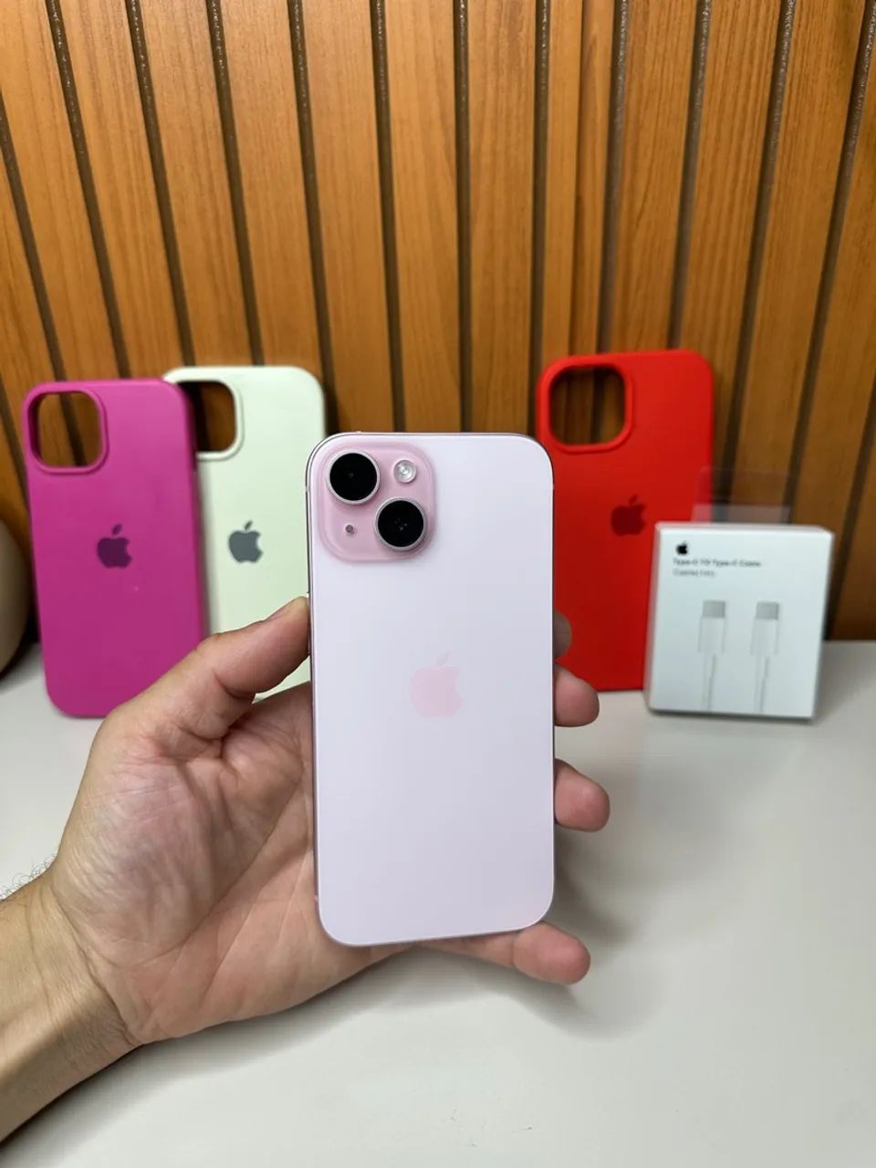 iPhone 15 128Gb 86% de bateria todo original - Celulares e