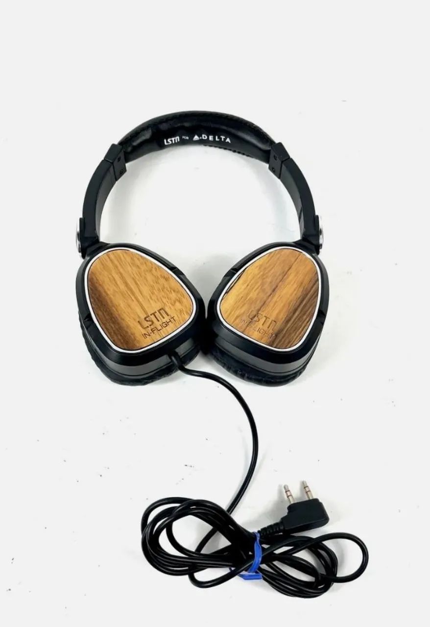Fones de ouvido LSTN