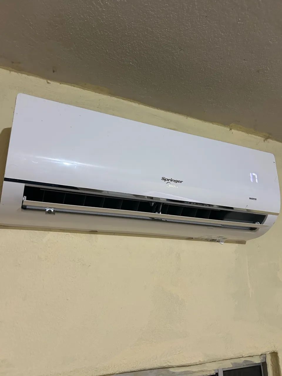 VENDE-se AR-CONDICIONADO 