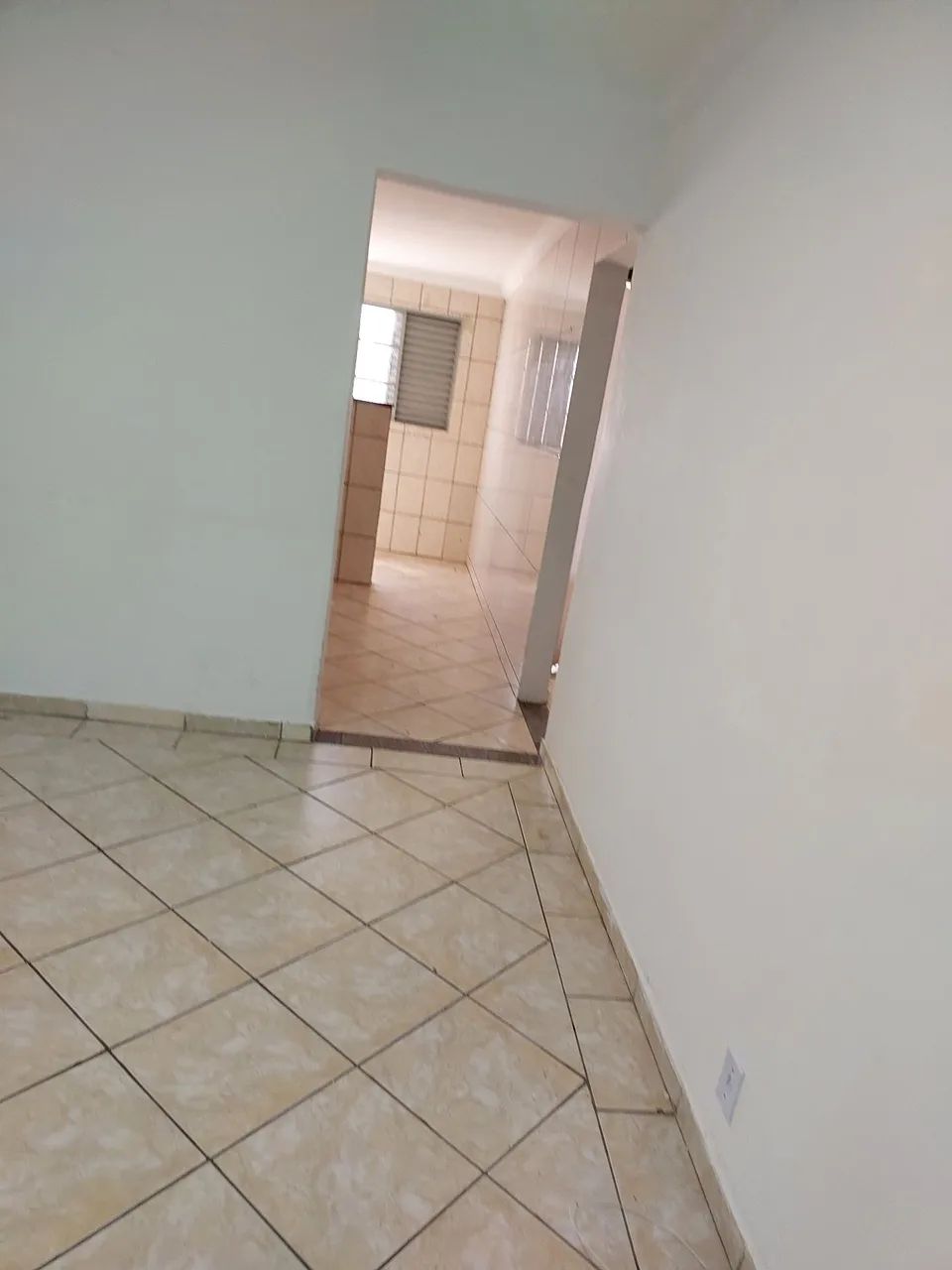 Aluga se AP qnl 9 conjunto D lote 7/9 edifício Manoel Santiago  - Foto 2
