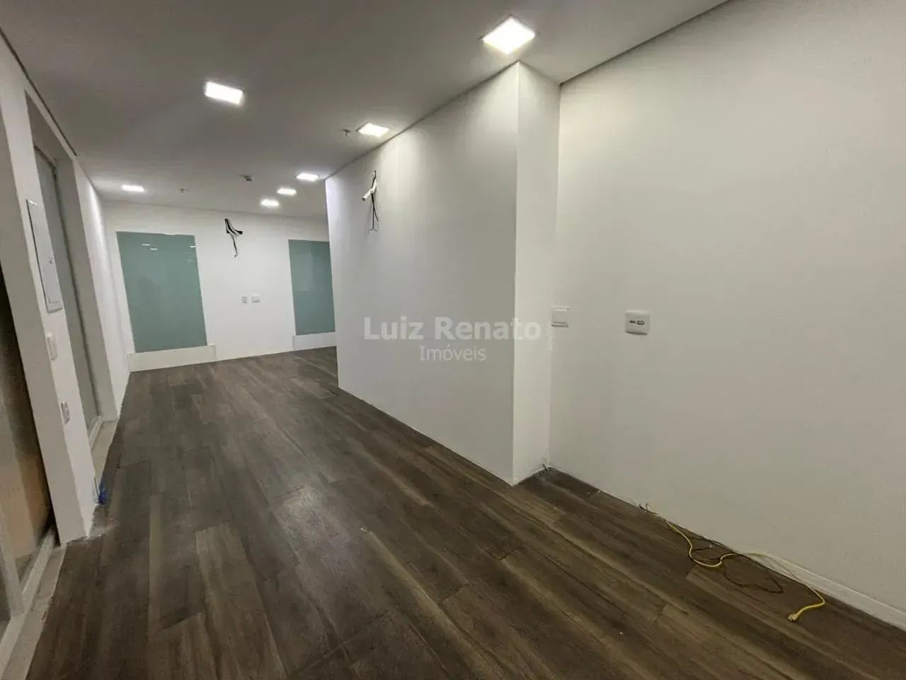 Sala comercial para aluguel, 54m² na Savassi - Foto 2