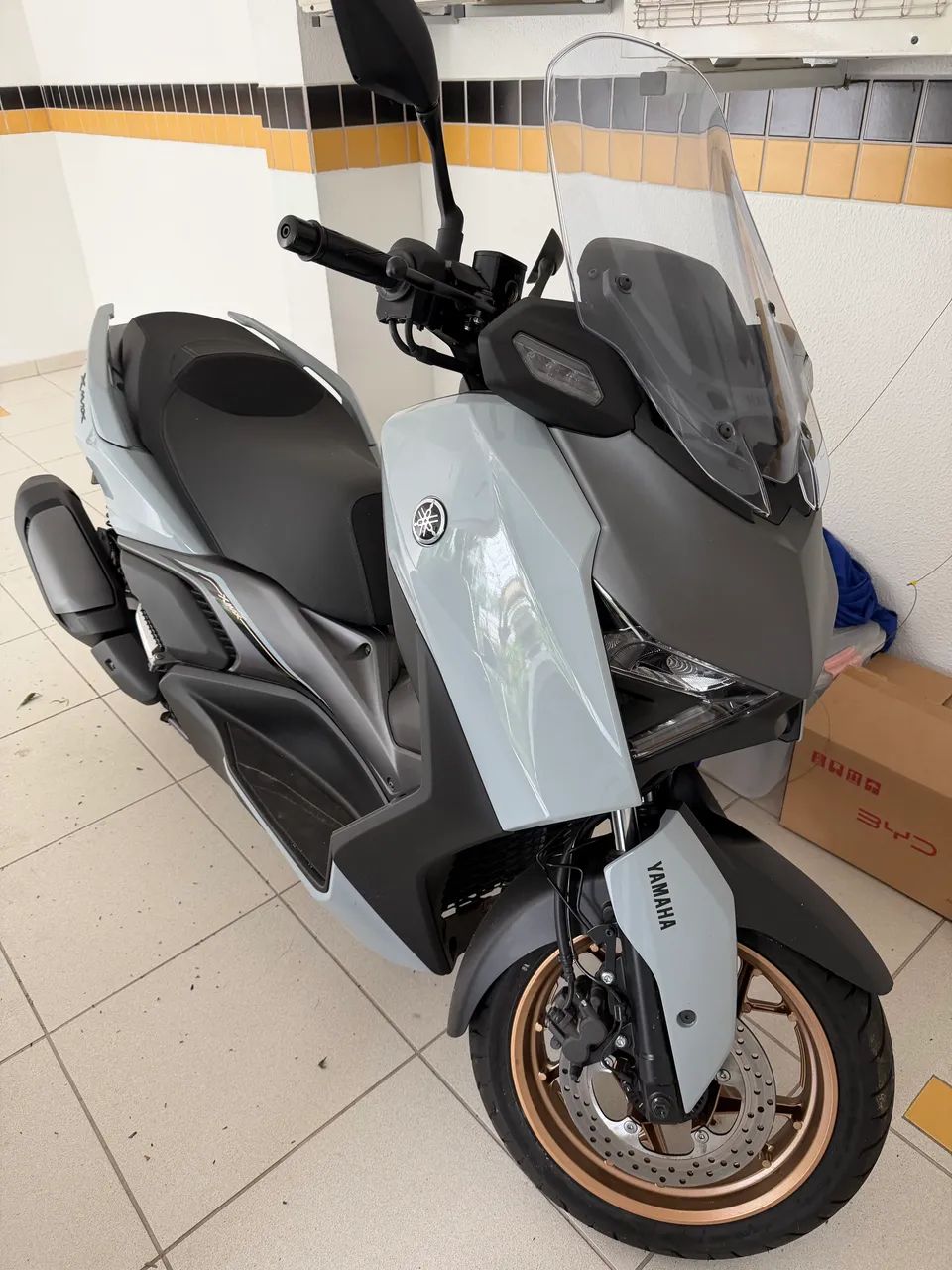 Vendo X-Max 300 estado de 0km - Foto 3