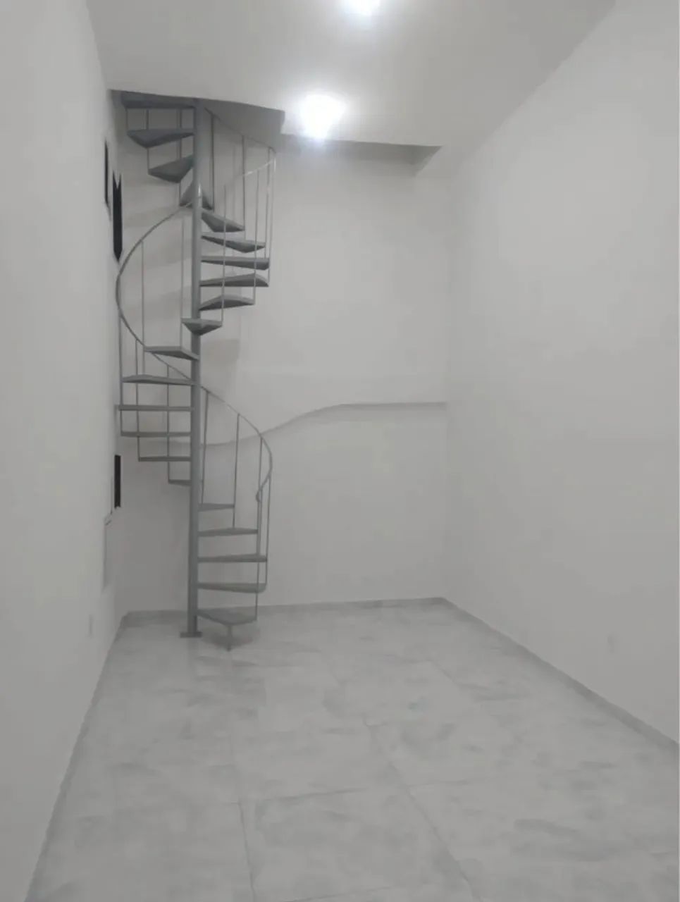 Vende ou Aluga Loja 11 Galeria Edifício Bemge, Centro Vitória ES. Totalmente reformada. - Foto 4