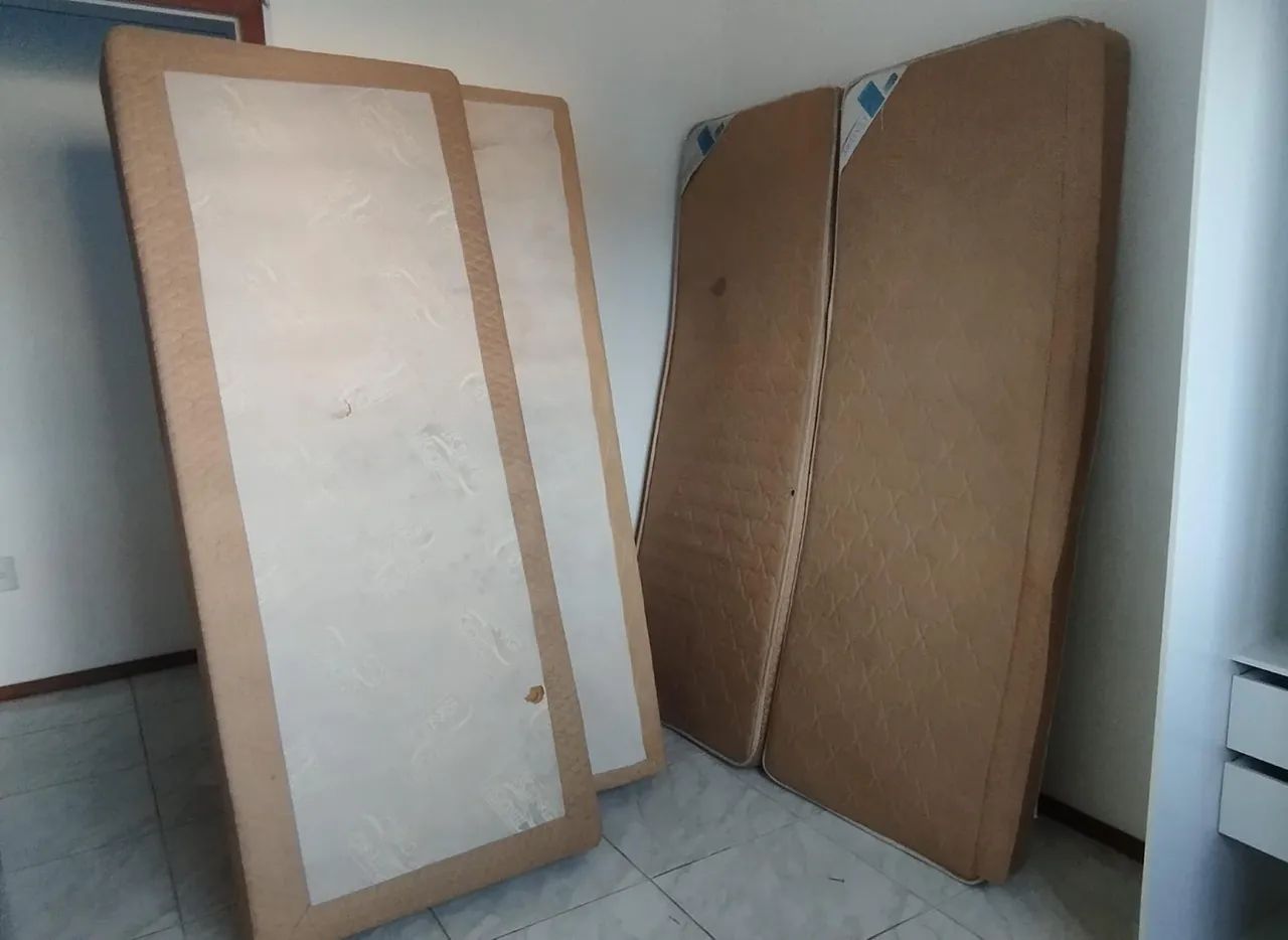 Cama de casal e sofa  - Foto 2